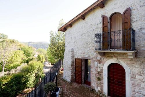 Precetto House | Authentic Villa Surrounded by Nature