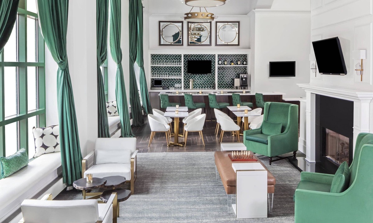 Downtown Hotel | Courtyard by Marriott Stamford Downtown