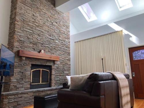 Downtown Apartment | Full loft-style apartment near Omni