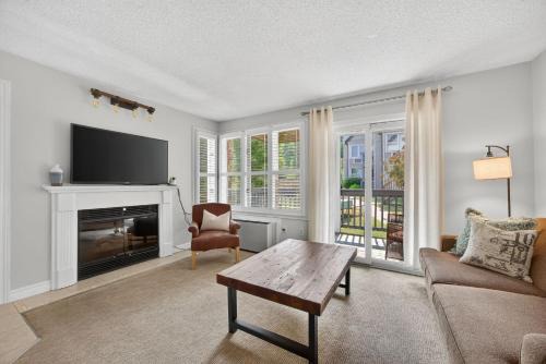 Craigleith House | Heavenly Hideaway Ski-In-Out Pool Shuttle