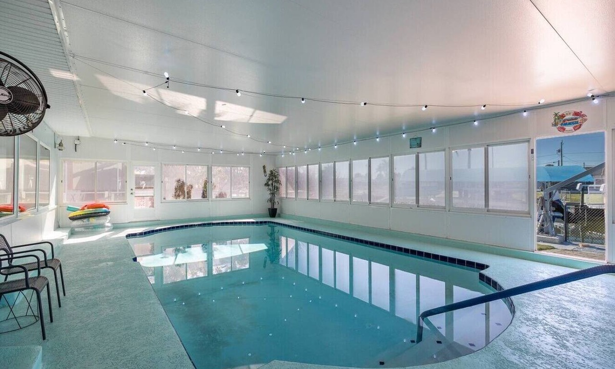 Flor-a-mar House | Intercoastal Luxe Retreat in NPR - Indoor pool!