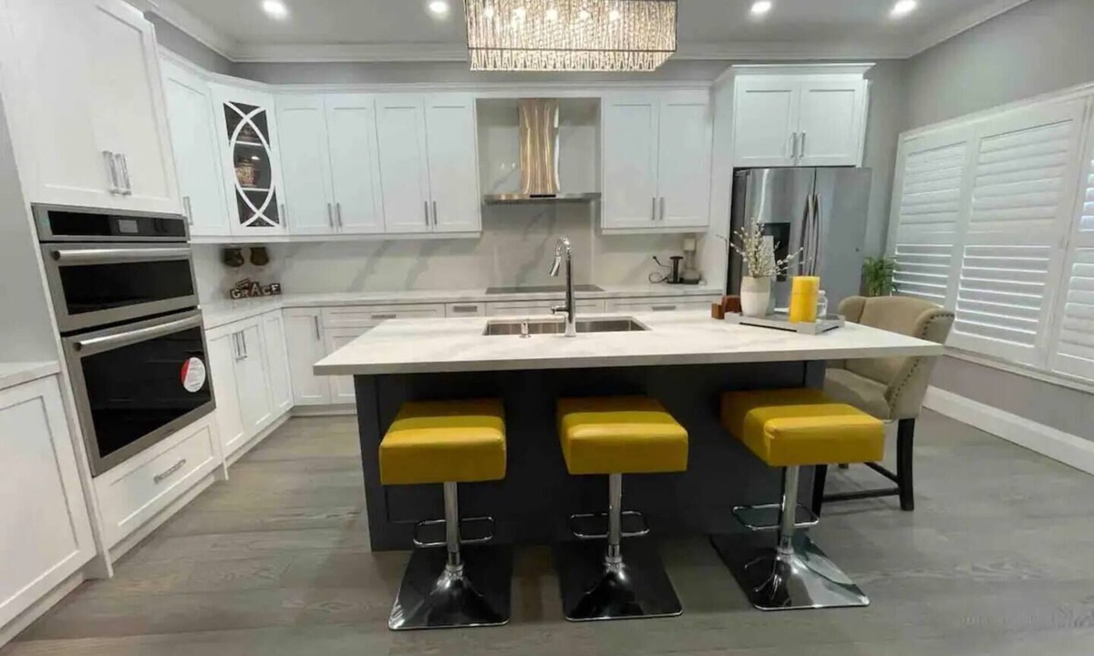Churchill Meadows House | Modern 5BR House in Mississauga