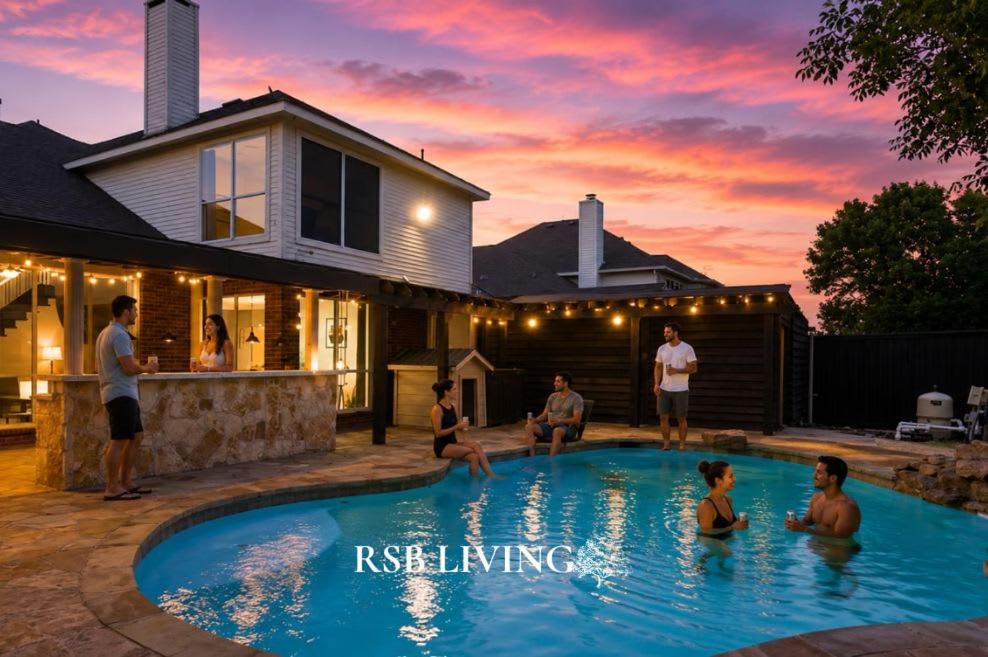 Sachse House | Prestigious 5BR 3,5BA Holiday Home with Pool, Sauna, Game Room & Bar