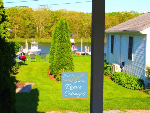 Aquebogue House | Waterfront Cottage 4