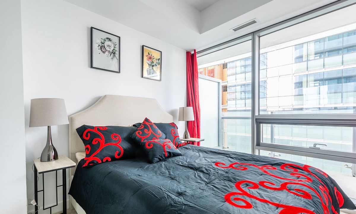 Toronto Entertainment District Apartment | York Suites Toronto