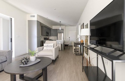 Rhodes Ranch Apartment | 105 m² Apartment ∙ 2 bedrooms ∙ 4 guests