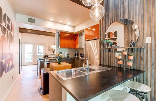 Five Points House | Champa House - Easy access to Rino/Ballpark/Downtown