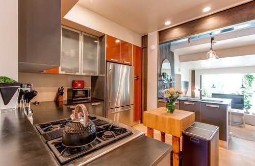 Five Points House | Champa House - Easy access to Rino/Ballpark/Downtown