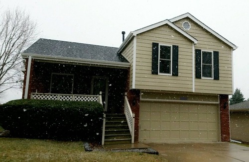Lincoln House | 2 Bed, 2 Bath South Lincoln Husker House