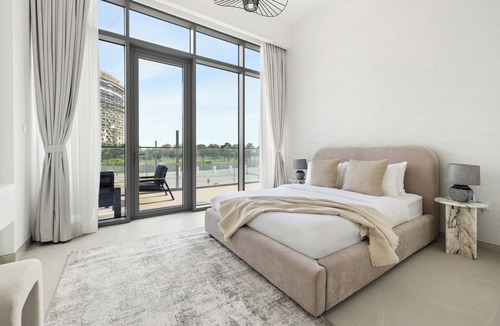Al Safa Apartment | 2BR plus M Pet-Friendly Prime Amenities