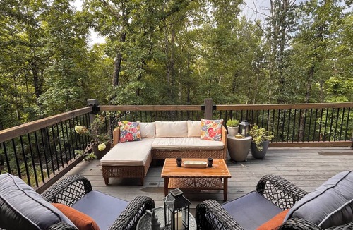 Van Buren House | 5-bedroom house just outside of Big Spring-Ozark National Scenic Riverways!