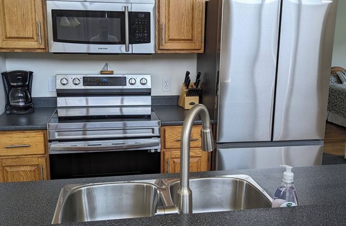 Belle River Cottage | Alexanders Beach House, Beautiful 4 Star Ocean Front Beach House