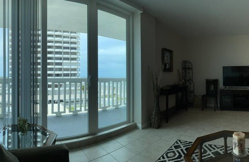 Ortona Park Condo | Beach front home away from home