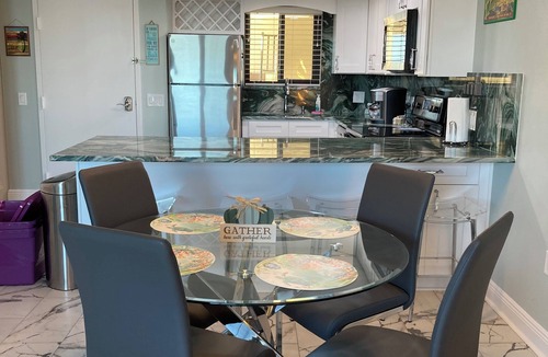 Sea Ranch Apartment | Beautifully updated condo directly on the Gulf of Mexico with breathtaking views