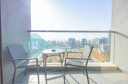 Dubai Apartment | Bloomfields Modern 1Bedroom In Wavez