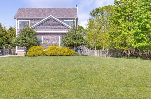 Center Moriches House | Boho Beach Hideaway w/Pool, Fire Pit & Grill!