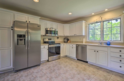 East Dennis House | Cape Cod Home w/Game Room - 3 Mi From Mayflower!