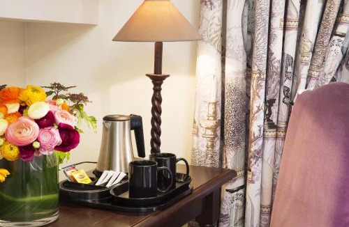 Arsenal Hotel | Castex Hotel