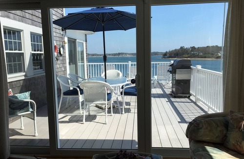 Buzzards Bay House | Classic cape on a hill over looking buttermilk bay