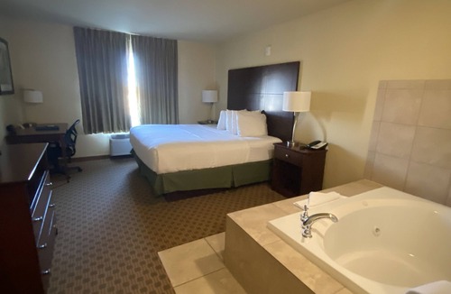 Broken Bow Hotel | Cobblestone Hotel & Suites – Broken Bow