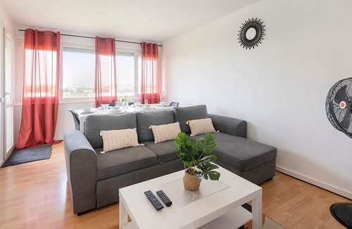 Ris Orangis Apartment | Cocon de Ris - Appartement dans un environnement agréable