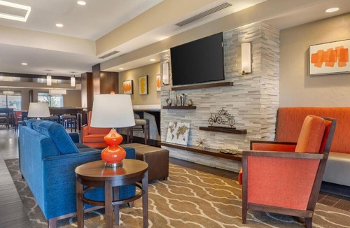 Florence Hotel | Comfort Suites Florence - Cincinnati South