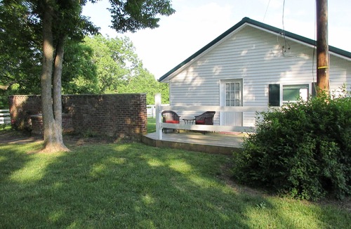 Lexington Cottage | Cottage on a thoroughbred farm, close to the Horse Park, Downtown, or Keeneland