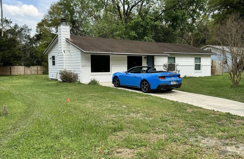 Belleview Heights House | Cozy house DutchEs in Summerfield. nYou are very welcome to enjoy it!