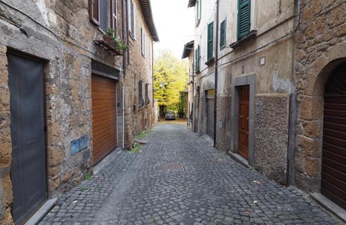 Orvieto Apartment | Duomo Budget