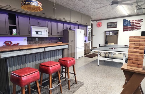 Burnsville House | Everchanging Seasons: Charming Retreat + Cottage Hot Tub Sauna Game Haven