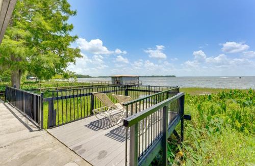 Tavares House | Family Home w/Stunning Water Views in Tavares!