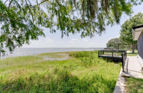 Tavares House | Family Home w/Stunning Water Views in Tavares!