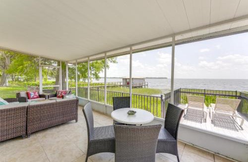 Tavares House | Family Home w/Stunning Water Views in Tavares!