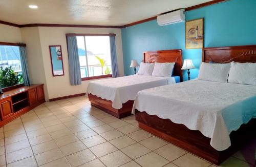Golfito Hotel | Fish Hook Marina Hotel