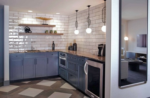 NoDo District Hotel | Hilton Omaha