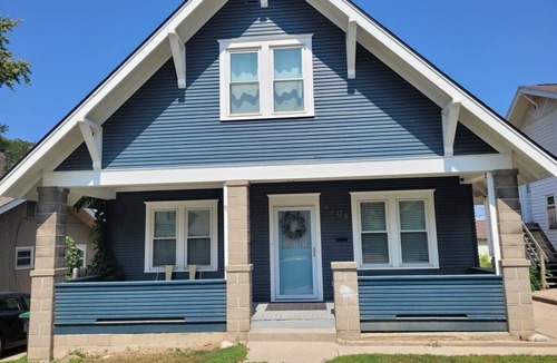 Downtown Omaha House | Historic Loft, Steps from Med Center