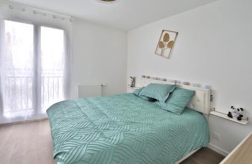 Sartrouville House | La Maison d'Iris - Proche Golf et RER A