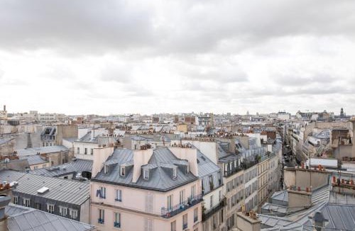 Quartier de Rochechouart Apartment | LE MATISSIA