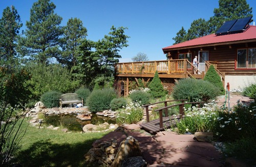 Durango House | Log Cabin with a Mountain View. Secluded property with easy access to amenities