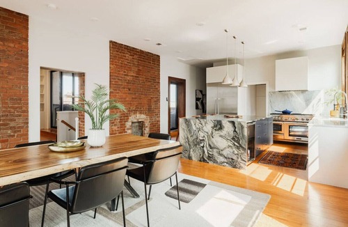 Over-the-Rhine Apartment | Lux Penthouse | Hot Tub | Rooftop Patio | OTR
