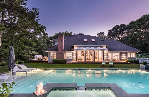 Northwest Harbor Villa | Luxurious Retreat in the heart of the Hamptons