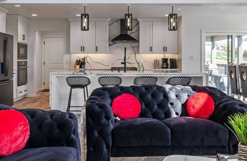 North Huntingdon House | NEW | 6BR Luxury Brick Estate | Chef Kitchen + Open-Concept Design | Near Pittsburgh