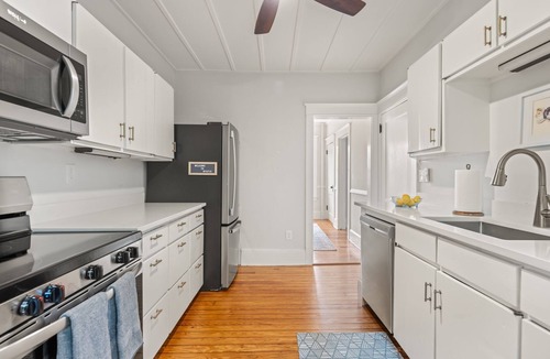 Mystic House | NEW Boutique Downtown Home, Shops, Patio, Office, Pets, Walk to Dining