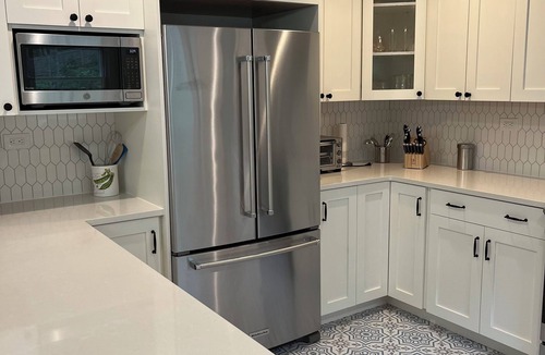 Hampton Bays House | New Charming 3-bed two bath house w pool AC and WIFI in marvelous Hampton Bays.
