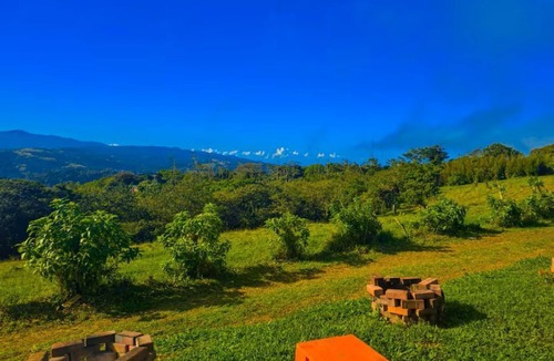 Angeles Sur Cabin | Nirvana : A-Frame Cabin with Jacuzzi and view
