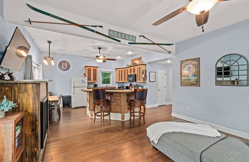 Luray House | Pet-Friendly w/River Access, Hot Tub Great Views
