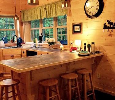 Naples House | Pristine and Cozy Cabin Rental Overlooking Pond near Rochester, New York