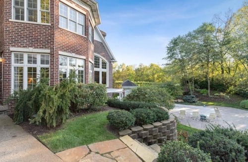 Lynn Center House | Private 25 acre, 6 bedroom estate. Sleeps up to 24