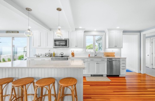 Dennis Port House | Private Beach On Nantucket Sound! (2055)