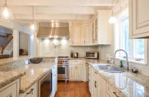Osterville House | Private Pool Central AC Dog Friendly